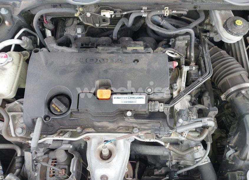 Photo 10 of 2018 Honda Civic EX (VIN 19XFC2F79JE205844)