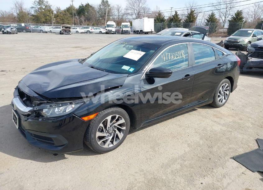 Photo 2 of 2018 Honda Civic EX (VIN 19XFC2F79JE205844)