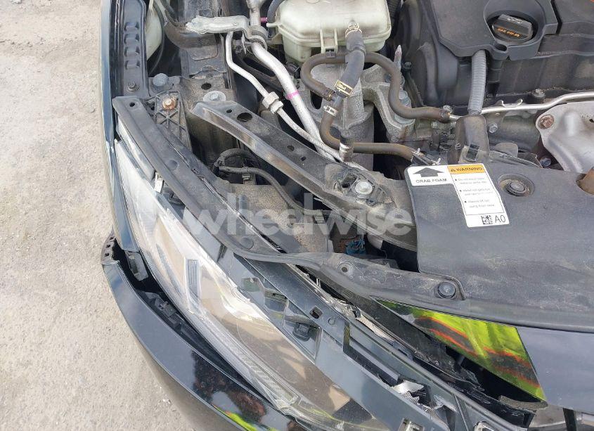 Photo 6 of 2018 Honda Civic EX (VIN 19XFC2F79JE205844)