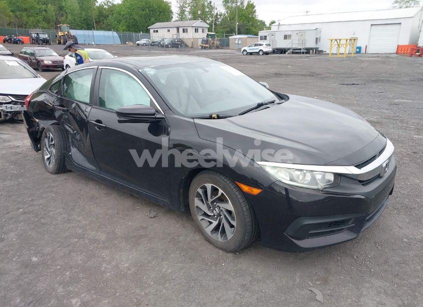 2016 Honda Civic EX (VIN 19XFC2F7XGE212472) main photo