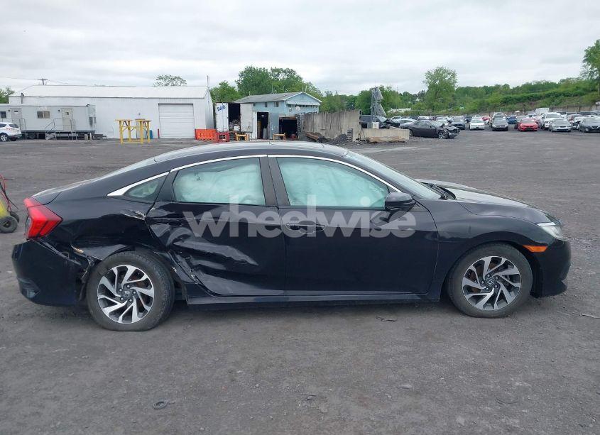 Photo 13 of 2016 Honda Civic EX (VIN 19XFC2F7XGE212472)