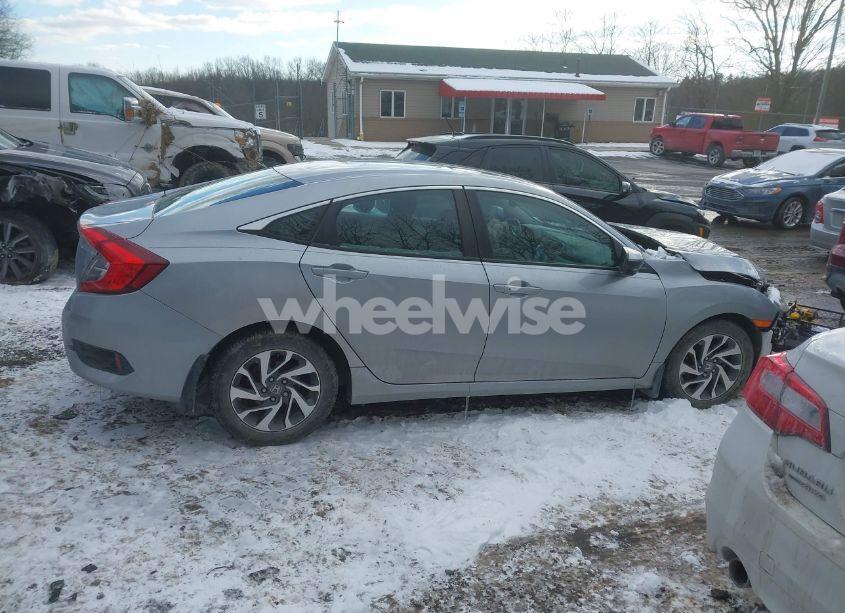 Photo 13 of 2016 Honda Civic EX (VIN 19XFC2F7XGE220880)