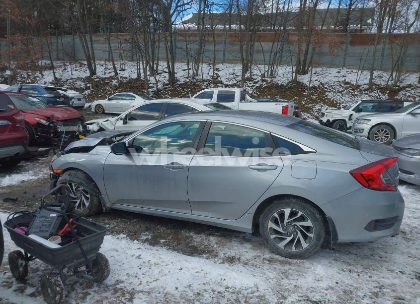 Photo 14 of 2016 Honda Civic EX (VIN 19XFC2F7XGE220880)