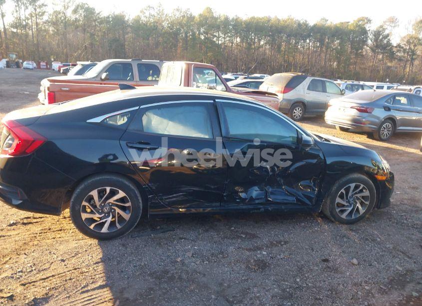 Photo 13 of 2017 Honda Civic EX (VIN 19XFC2F7XHE003394)