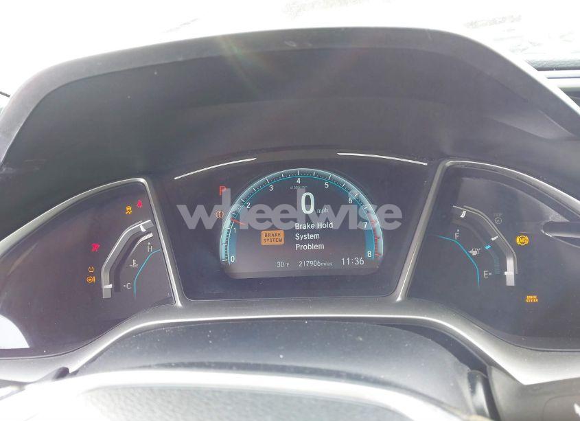 Photo 7 of 2017 Honda Civic EX (VIN 19XFC2F7XHE042129)
