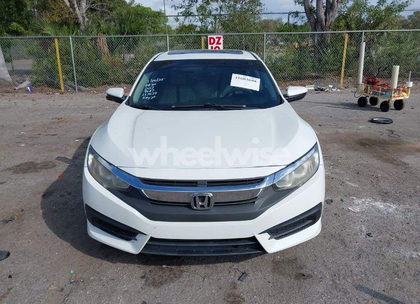 Photo 12 of 2017 Honda Civic EX (VIN 19XFC2F7XHE059187)