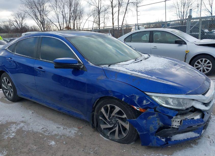 Photo 13 of 2017 Honda Civic EX (VIN 19XFC2F7XHE076734)