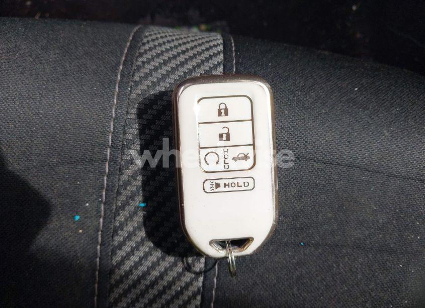 Photo 11 of 2018 Honda Civic EX (VIN 19XFC2F7XJE026552)