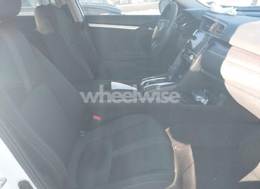 Photo 5 of 2018 Honda Civic EX (VIN 19XFC2F7XJE035431)