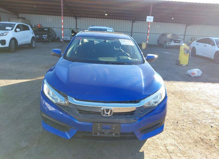 Photo 13 of 2018 Honda Civic EX (VIN 19XFC2F7XJE039060)