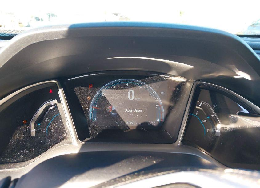 Photo 7 of 2018 Honda Civic EX (VIN 19XFC2F7XJE039060)