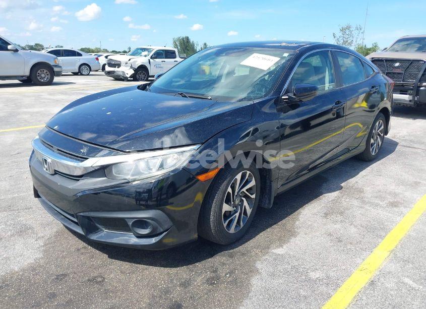 Photo 2 of 2018 Honda Civic EX (VIN 19XFC2F80JE004441)
