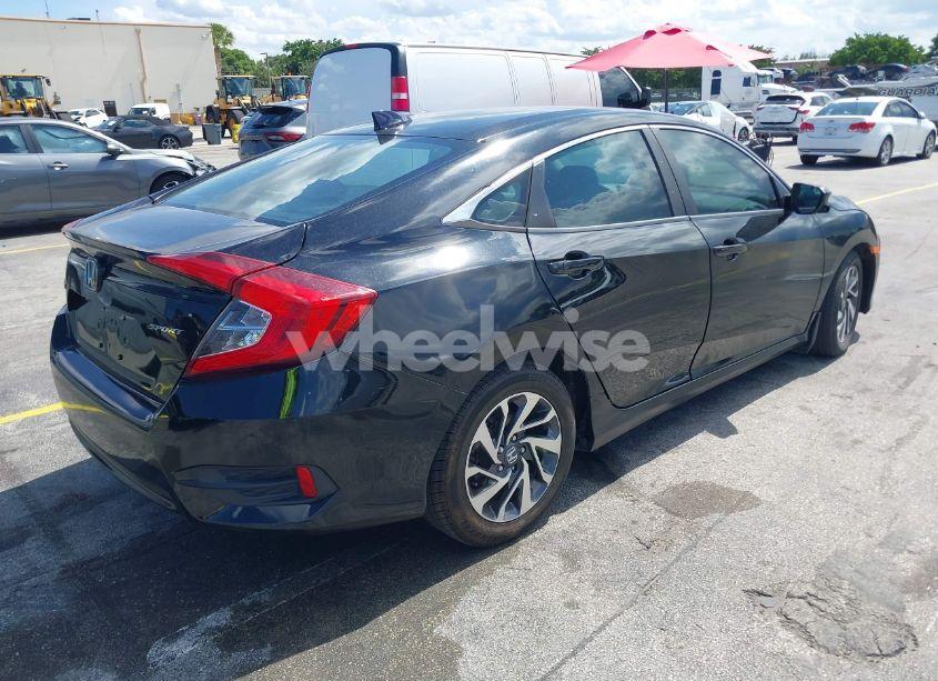 Photo 4 of 2018 Honda Civic EX (VIN 19XFC2F80JE004441)