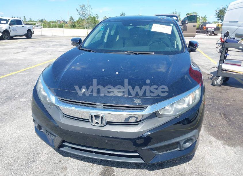 Photo 6 of 2018 Honda Civic EX (VIN 19XFC2F80JE004441)