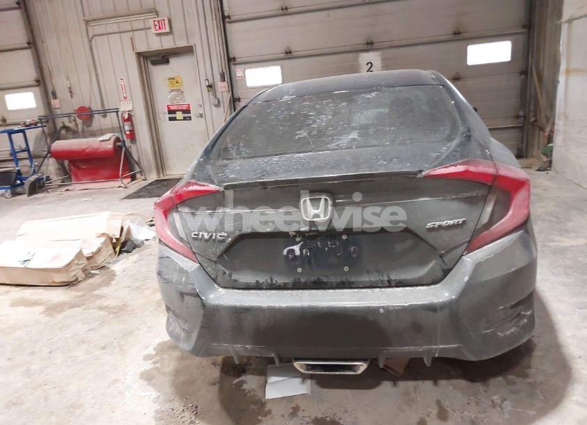 Photo 16 of 2019 Honda Civic SPORT (VIN 19XFC2F80KE002688)