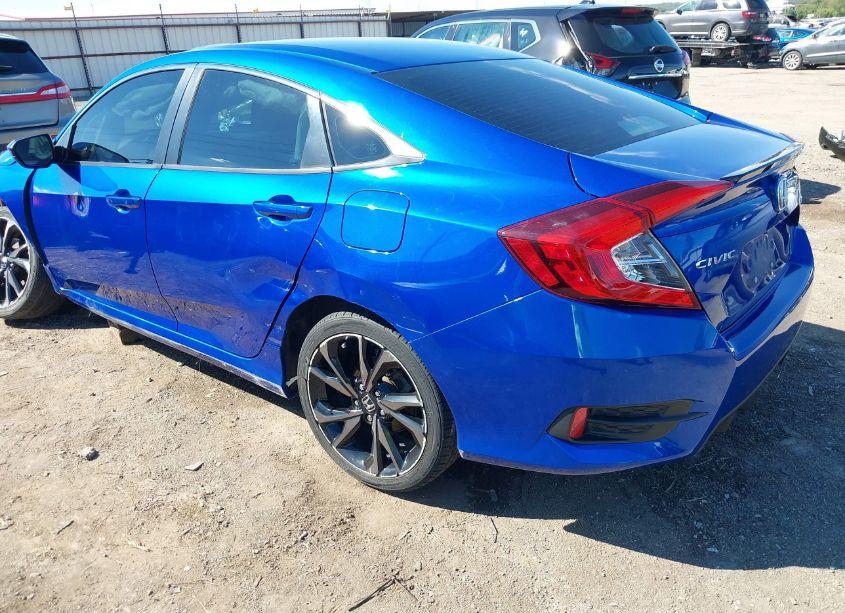 Photo 3 of 2019 Honda Civic SPORT (VIN 19XFC2F80KE022214)