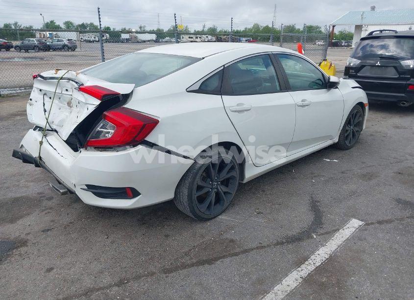 Photo 4 of 2019 Honda Civic SPORT (VIN 19XFC2F80KE036761)