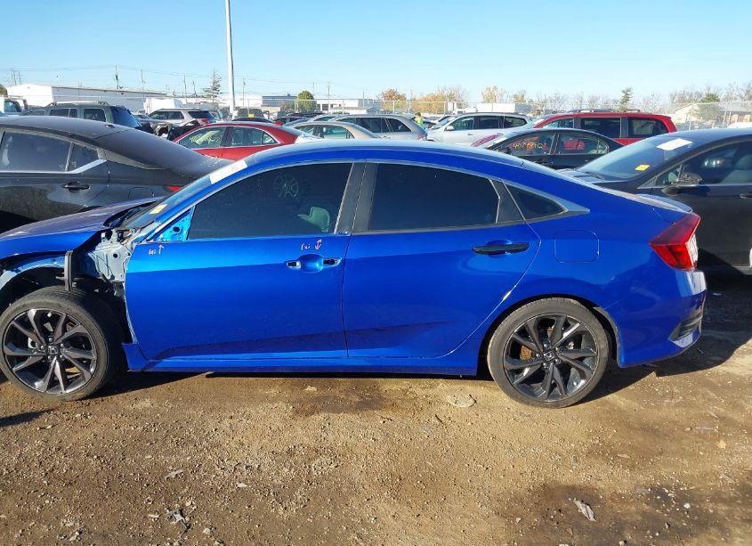 Photo 15 of 2020 Honda Civic SPORT (VIN 19XFC2F80LE030413)