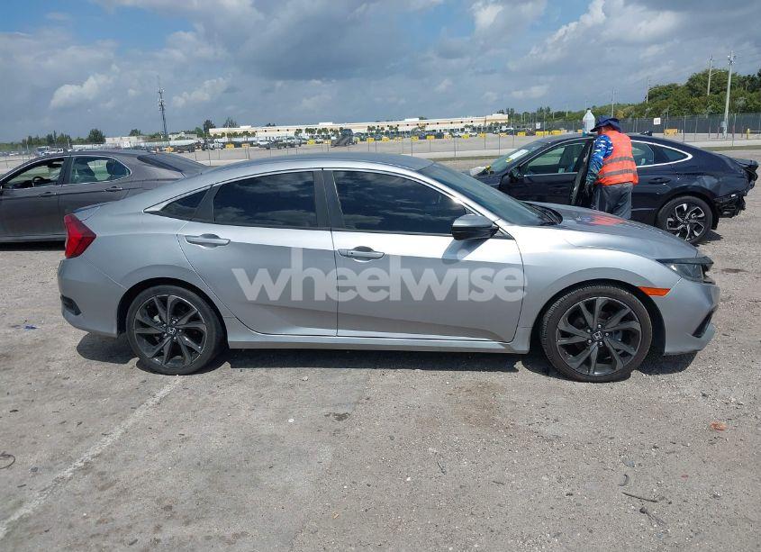 Photo 13 of 2021 Honda Civic SPORT (VIN 19XFC2F80ME002757)