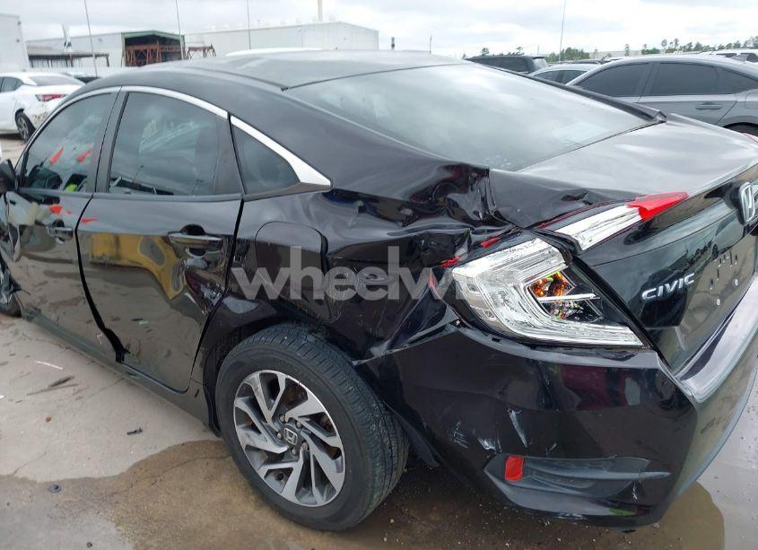 Photo 18 of 2016 Honda Civic EX (VIN 19XFC2F81GE092425)