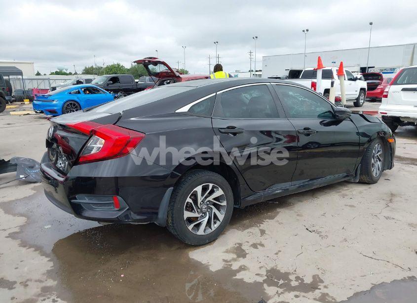 Photo 4 of 2016 Honda Civic EX (VIN 19XFC2F81GE092425)