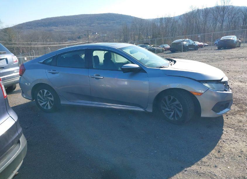 Photo 13 of 2016 Honda Civic EX (VIN 19XFC2F81GE201529)
