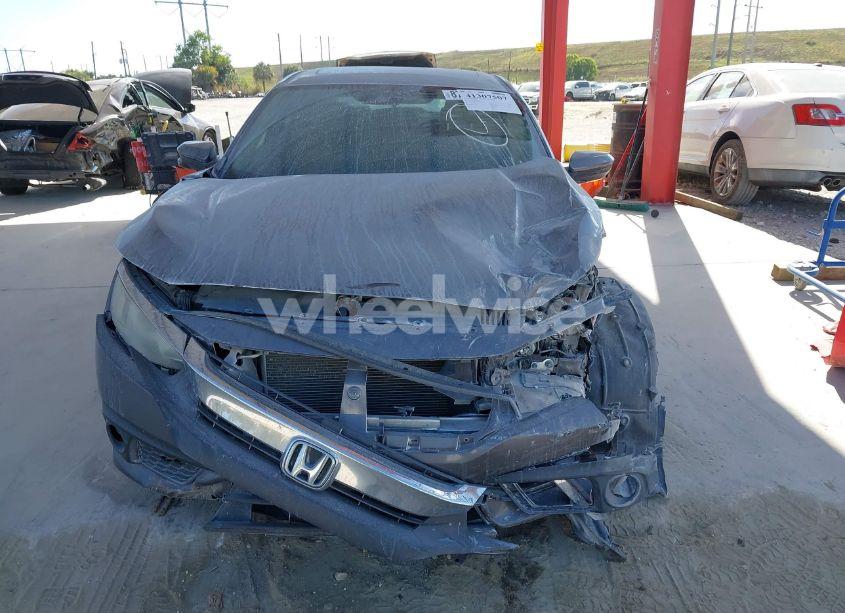 Photo 12 of 2017 Honda Civic EX (VIN 19XFC2F81HE030086)