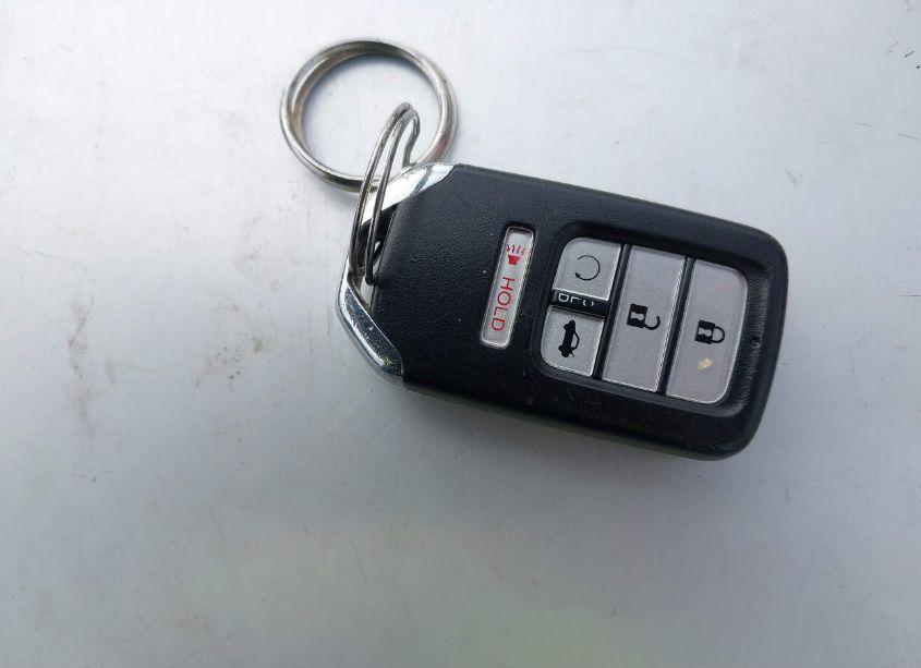 Photo 11 of 2019 Honda Civic SPORT (VIN 19XFC2F81KE002750)