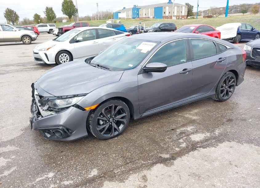 Photo 2 of 2019 Honda Civic SPORT (VIN 19XFC2F81KE002750)