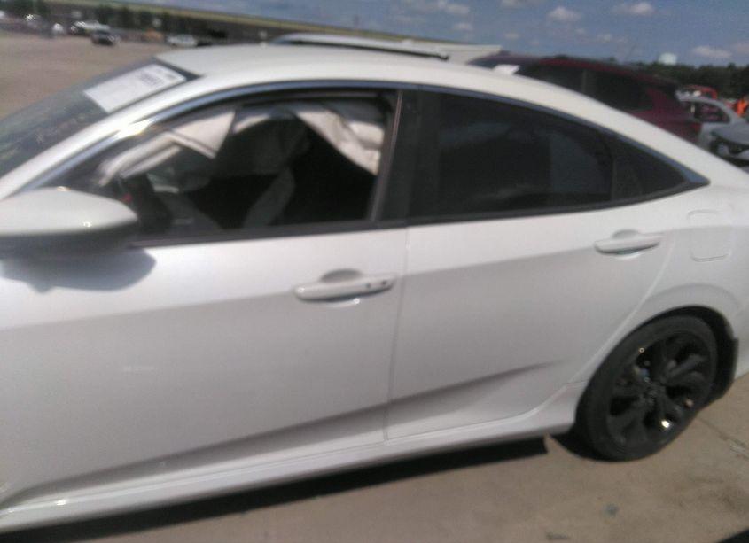Photo 13 of 2020 Honda Civic SPORT (VIN 19XFC2F81LE215733)