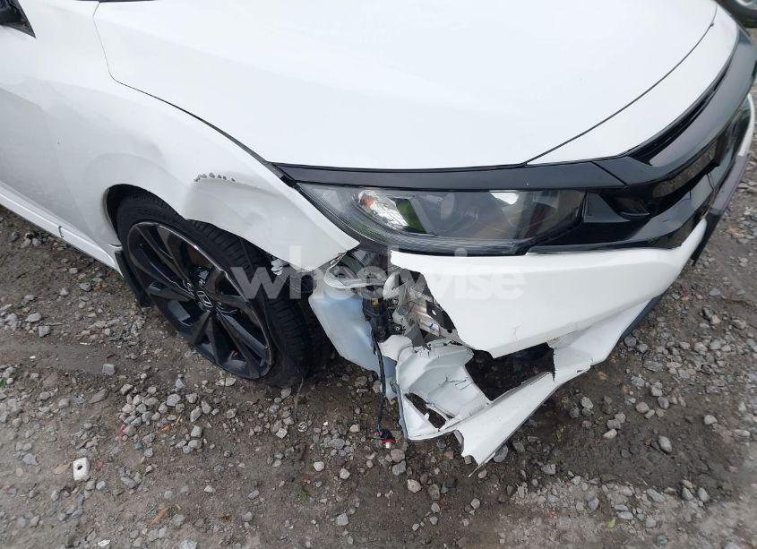 Photo 17 of 2021 Honda Civic SPORT (VIN 19XFC2F81ME000029)