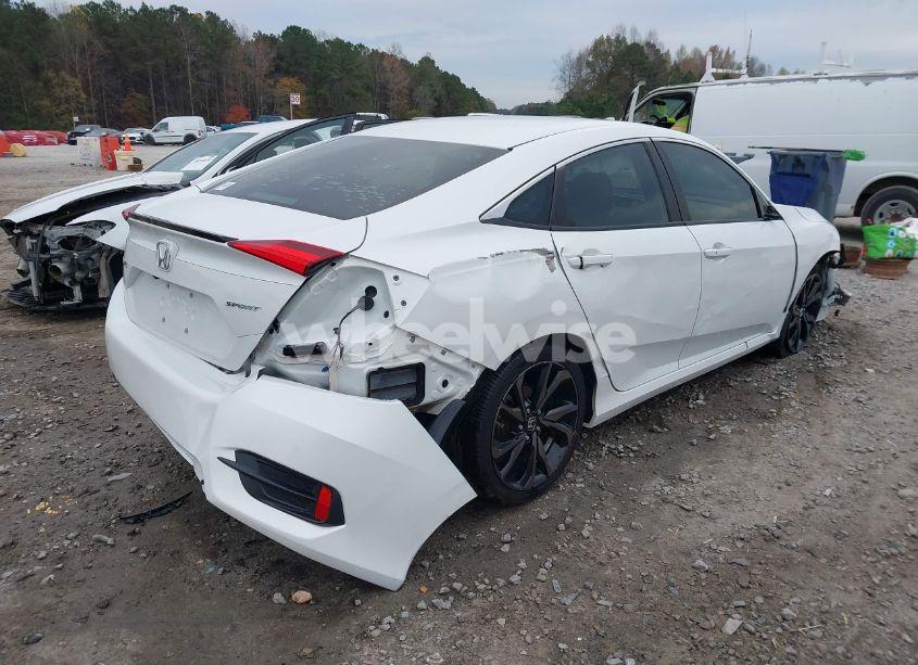 Photo 4 of 2021 Honda Civic SPORT (VIN 19XFC2F81ME000029)