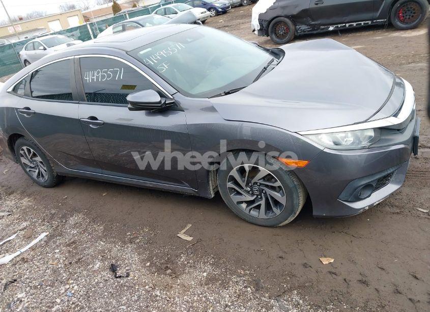 Photo 13 of 2017 Honda Civic EX (VIN 19XFC2F82HE030081)