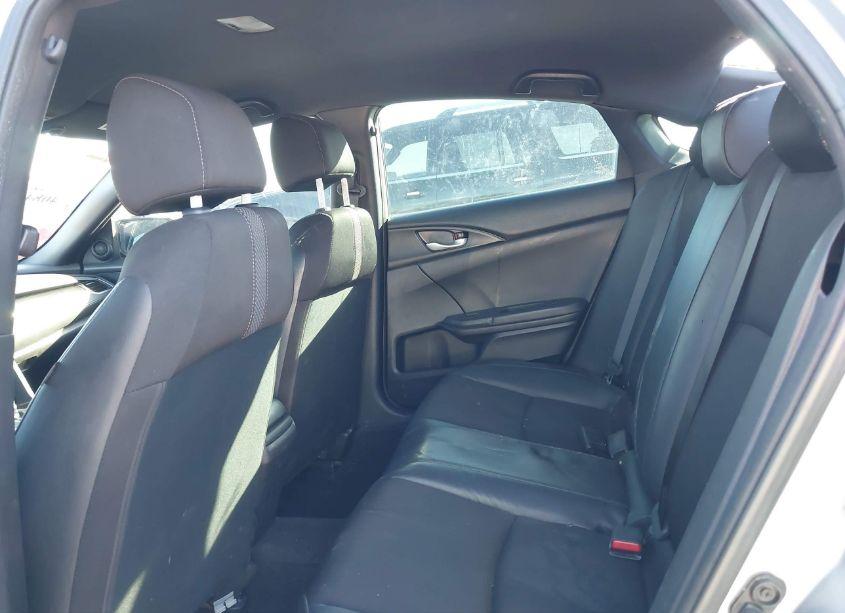 Photo 8 of 2019 Honda Civic SPORT (VIN 19XFC2F82KE020531)