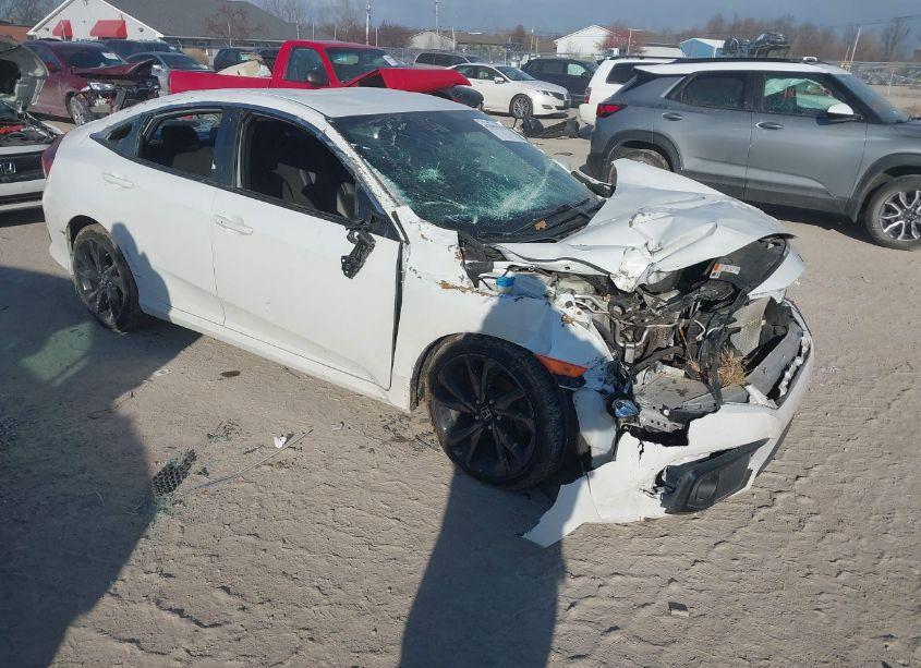 2020 Honda Civic SPORT (VIN 19XFC2F82LE028792) main photo