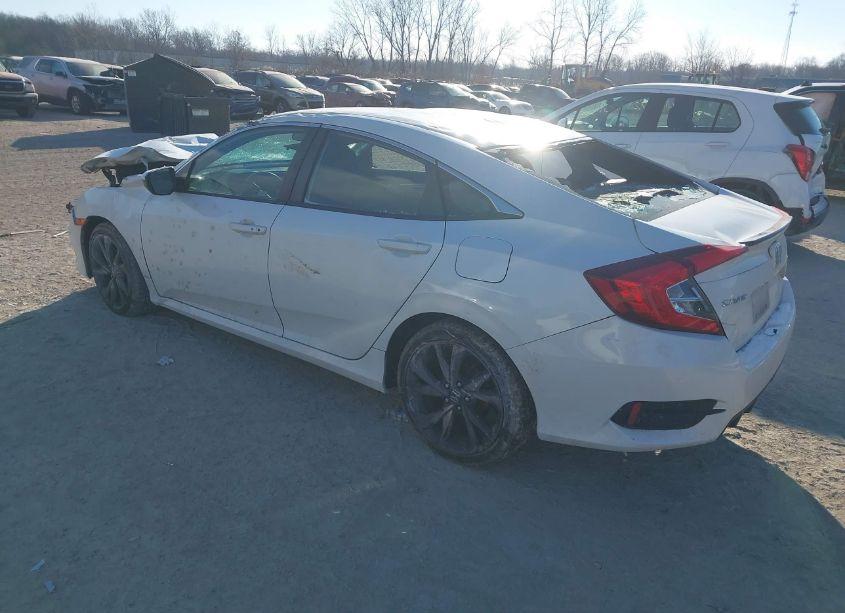 Photo 3 of 2020 Honda Civic SPORT (VIN 19XFC2F82LE028792)