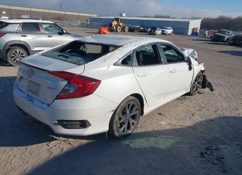 Photo 4 of 2020 Honda Civic SPORT (VIN 19XFC2F82LE028792)