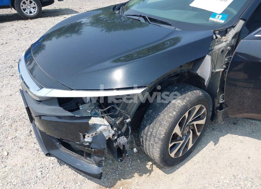 Photo 6 of 2016 Honda Civic EX (VIN 19XFC2F83GE213407)