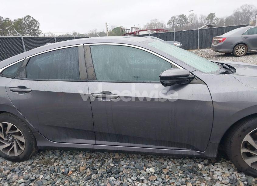 Photo 13 of 2017 Honda Civic EX (VIN 19XFC2F83HE052882)