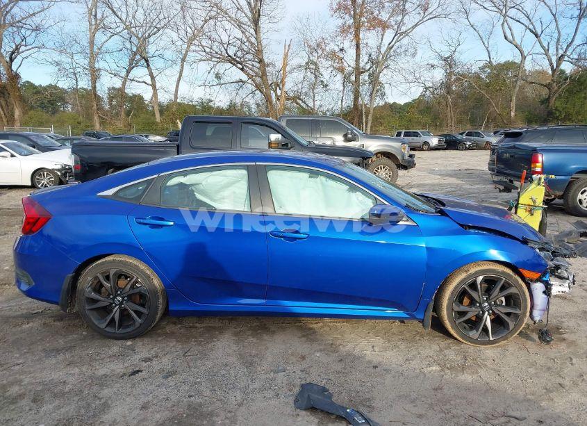 Photo 13 of 2019 Honda Civic SPORT (VIN 19XFC2F83KE005813)