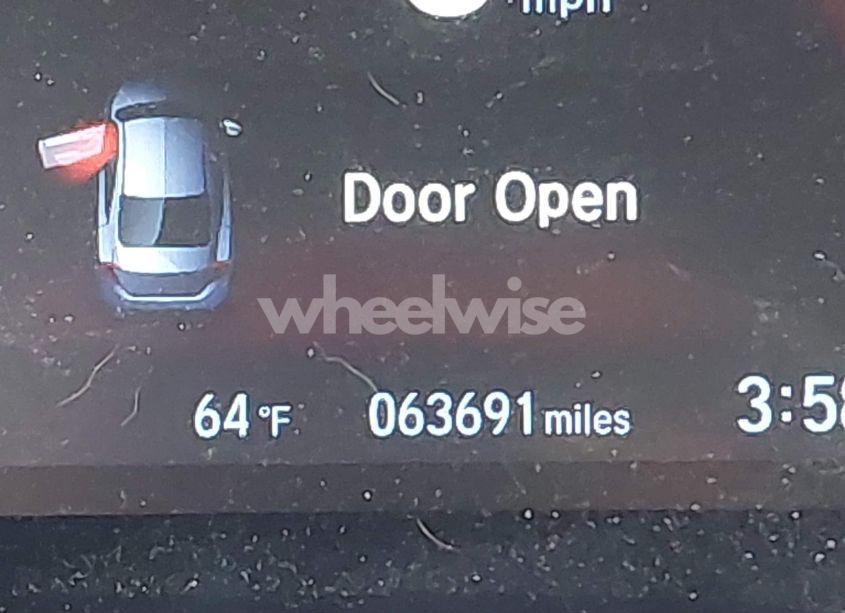 Photo 15 of 2019 Honda Civic SPORT (VIN 19XFC2F83KE005813)