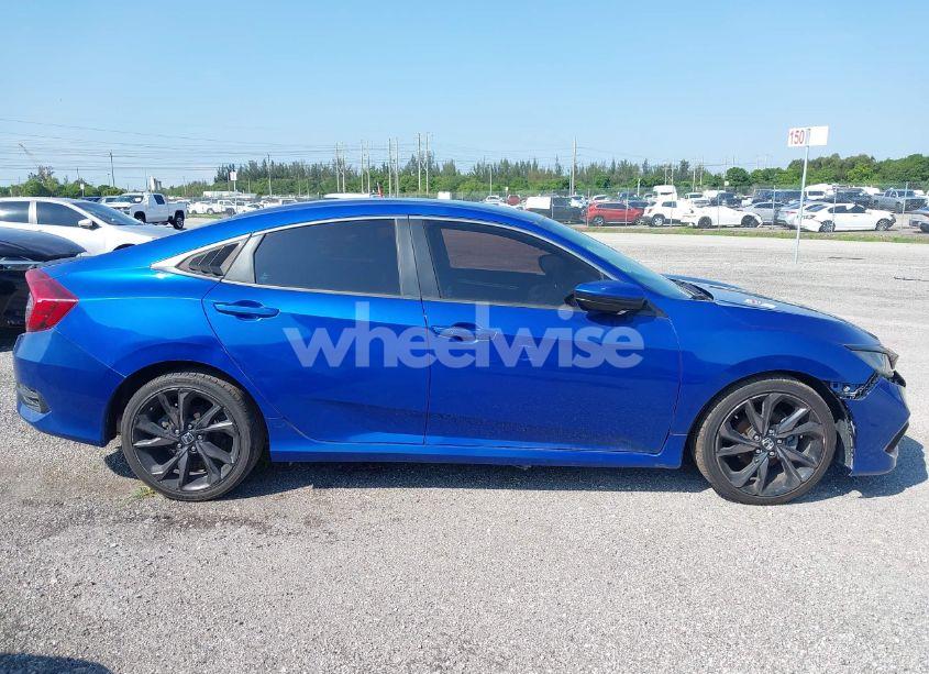 Photo 13 of 2019 Honda Civic SPORT (VIN 19XFC2F83KE014463)