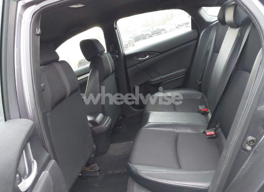 Photo 8 of 2019 Honda Civic SPORT (VIN 19XFC2F83KE029254)