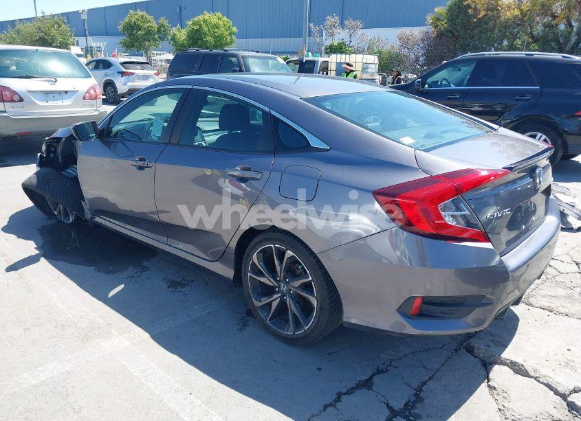 Photo 3 of 2020 Honda Civic SPORT (VIN 19XFC2F83LE201395)