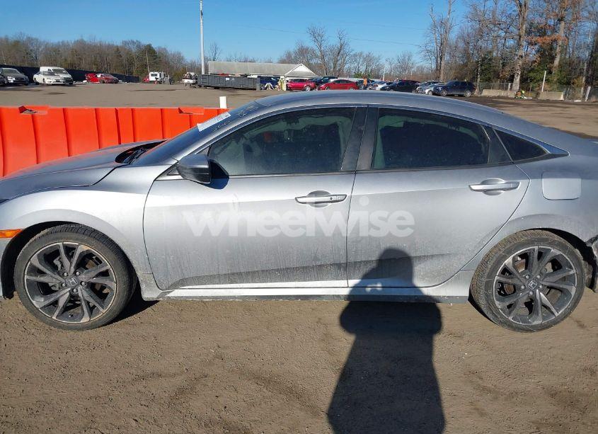 Photo 13 of 2021 Honda Civic SPORT (VIN 19XFC2F83ME003837)