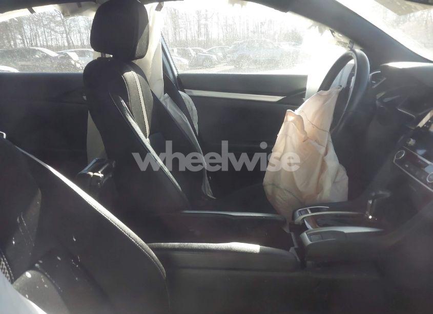 Photo 5 of 2021 Honda Civic SPORT (VIN 19XFC2F83ME003837)