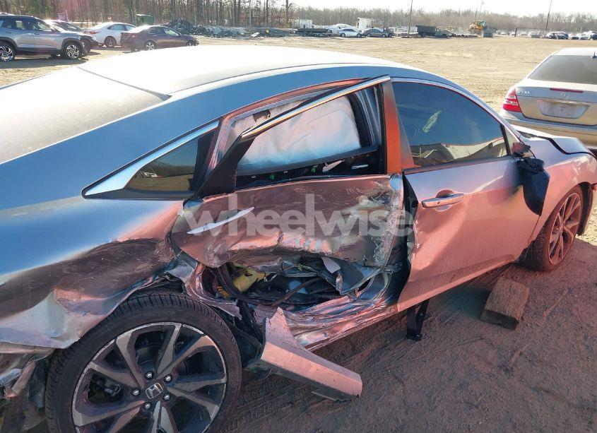 Photo 6 of 2021 Honda Civic SPORT (VIN 19XFC2F83ME003837)