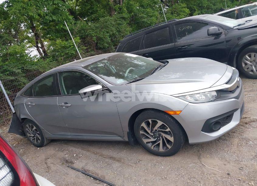 Photo 13 of 2017 Honda Civic EX (VIN 19XFC2F84HE003786)
