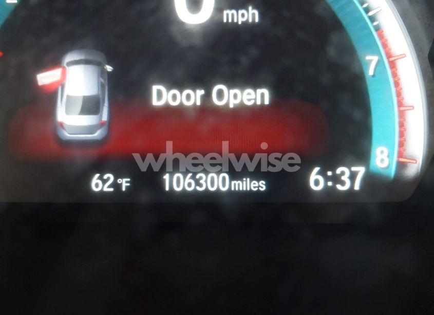 Photo 15 of 2017 Honda Civic EX (VIN 19XFC2F84HE003786)