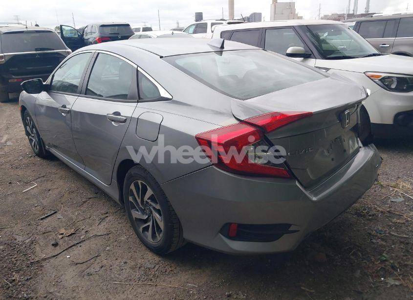 Photo 3 of 2017 Honda Civic EX (VIN 19XFC2F84HE003786)